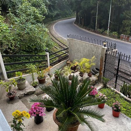 Williams Homestay Kurseong エクステリア 写真